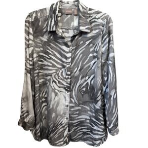 CHICO'S Size 2 US L Satiny Animal Print Blouse Tunic Top‎ Roll Tab Sleeves